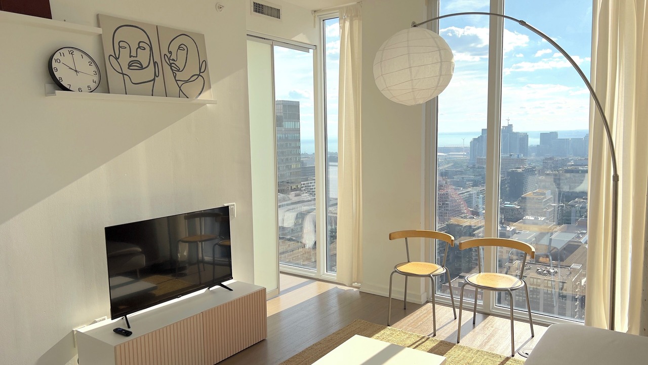 Photo of Livingroom in Wellington Place