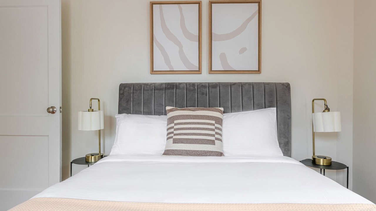 Photo of Bedroom in Central Square