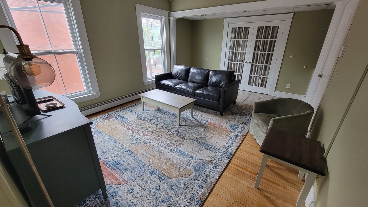 Photo of Livingroom in West End