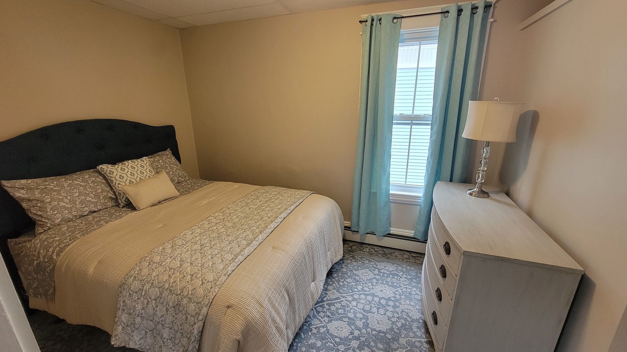 Photo of Bedroom in West End