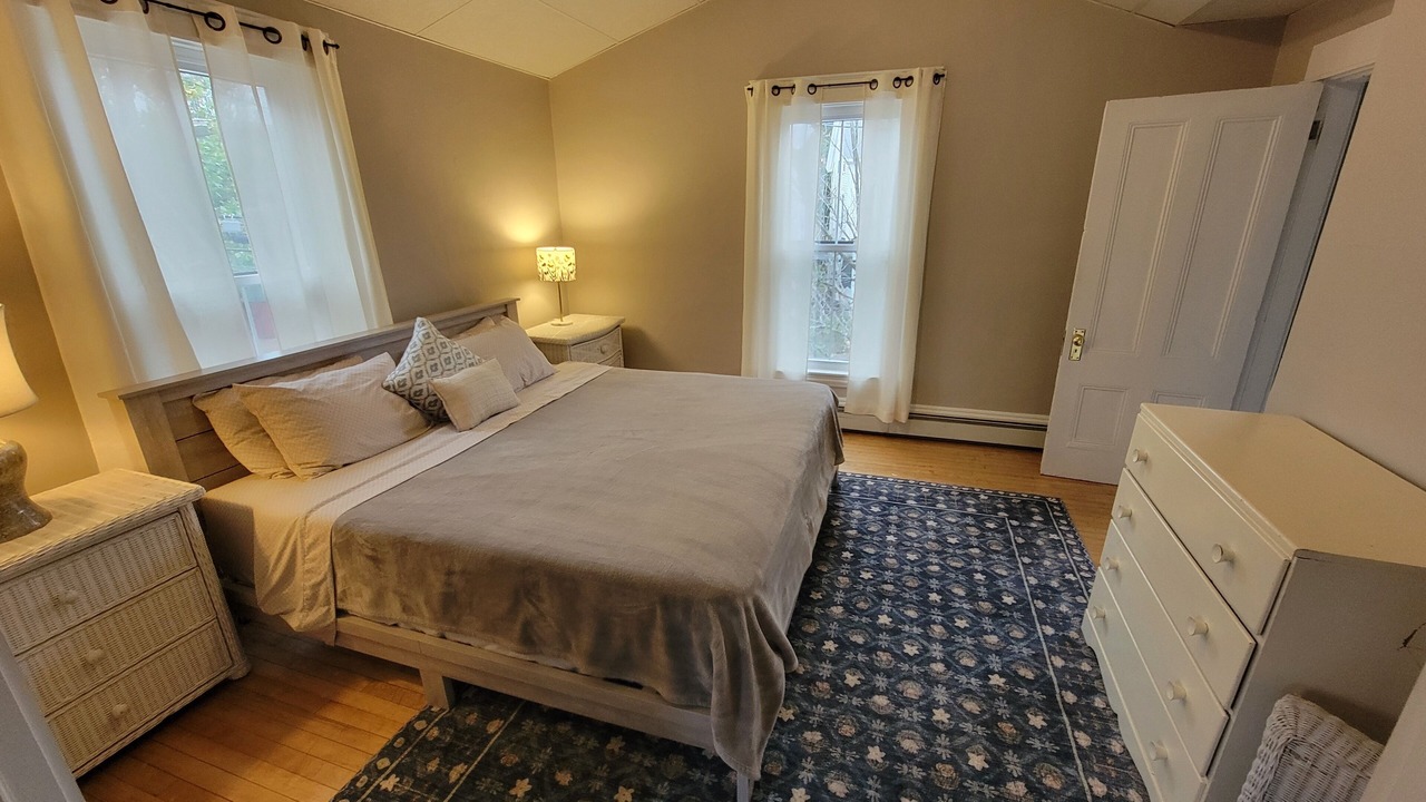 Photo of Bedroom in West End