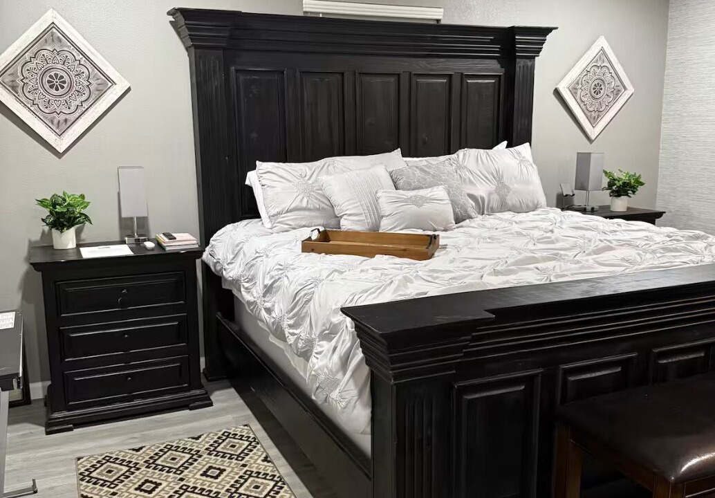 Photo of Bedroom in Cleveland