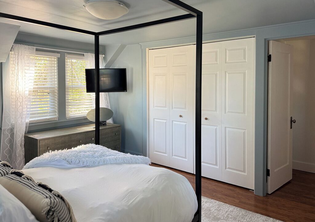 Photo of Bedroom in Sherrill
