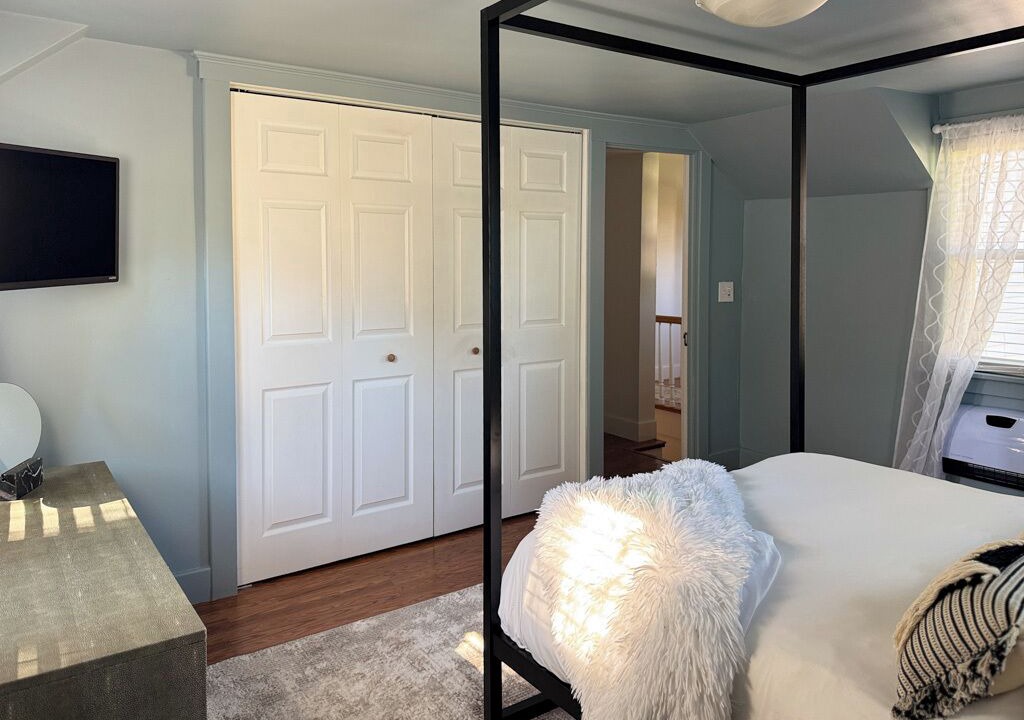 Photo of Bedroom in Sherrill