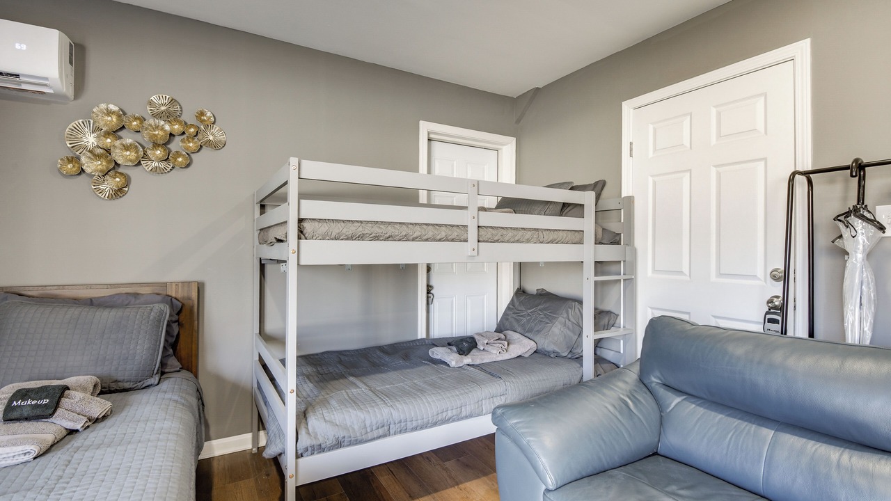Photo of Bedroom in Cheverly