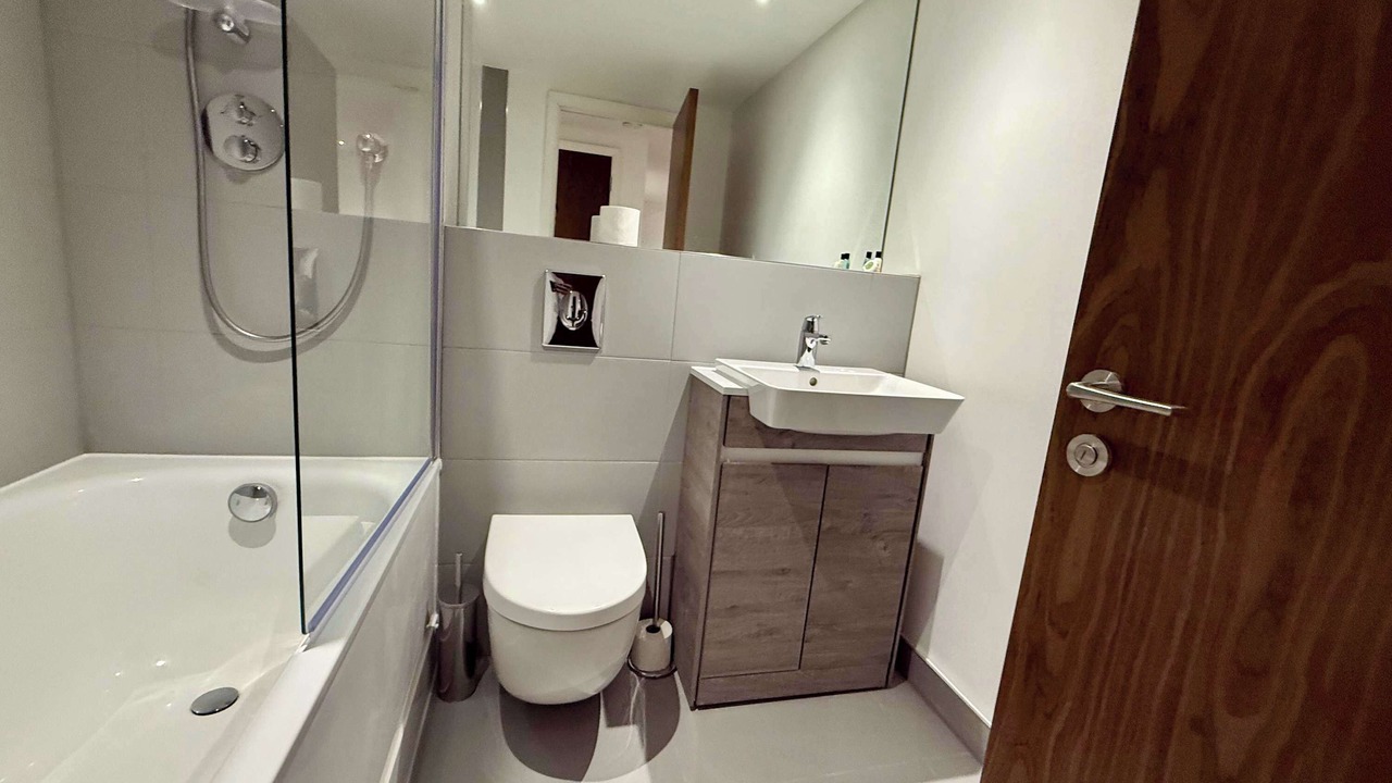 Photo of Bathroom in Bracknell