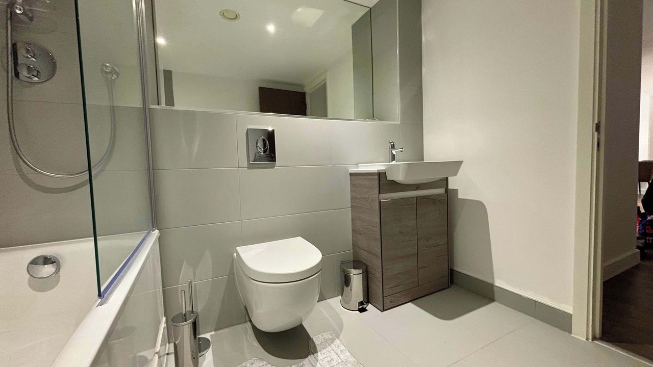 Photo of Bathroom in Bracknell
