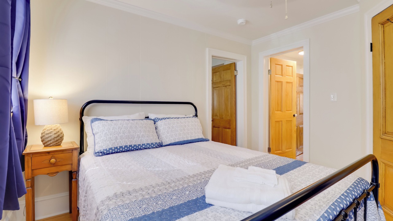 Photo of Bedroom in Edenton