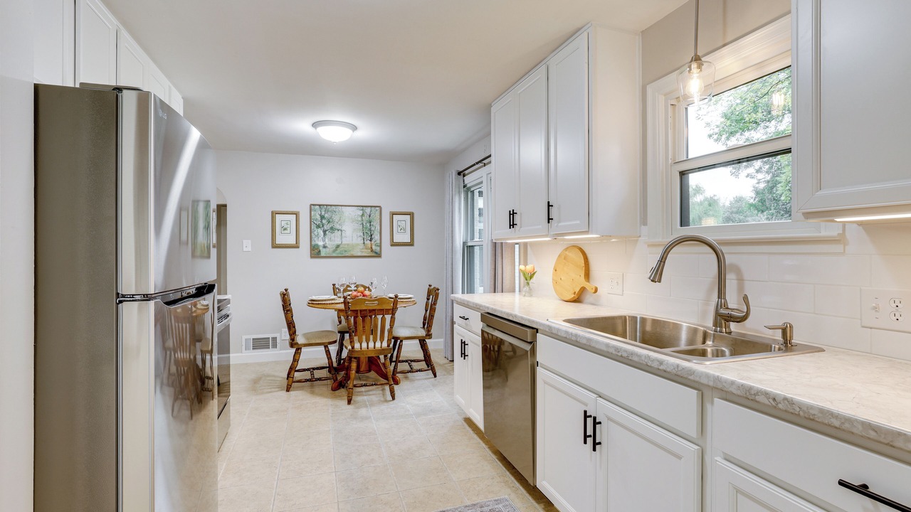 Photo of Kitchen in Pauline