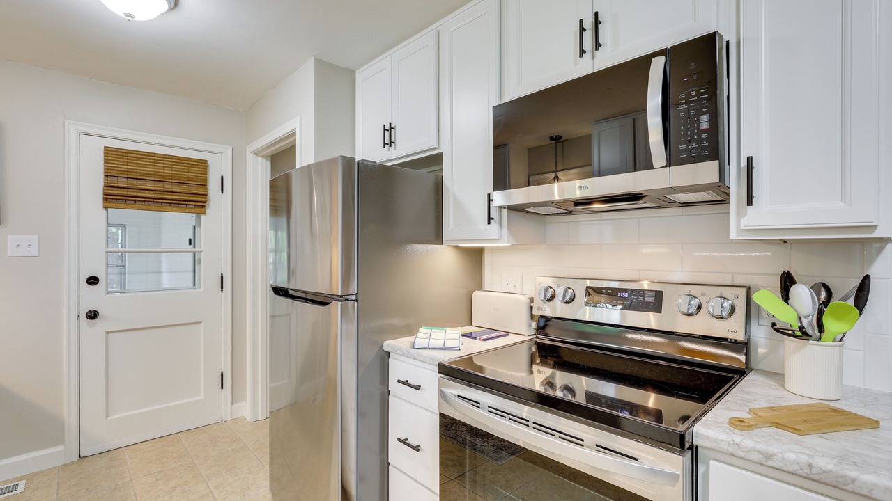 Photo of Kitchen in Pauline