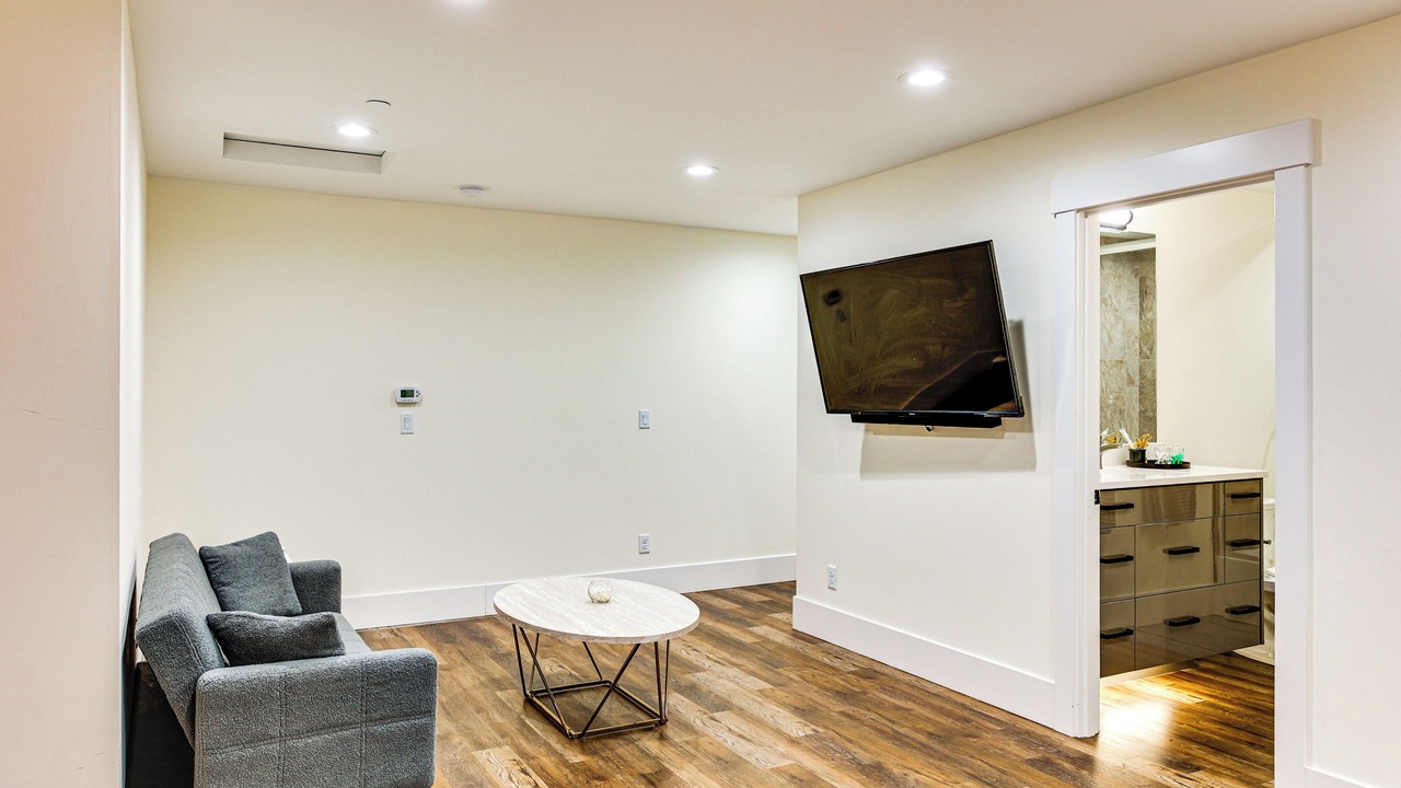 Photo of Bedroom in Normandy Park