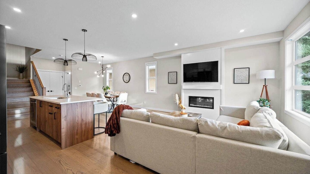 Photo of Livingroom in Montgomery