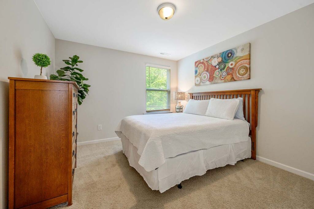 Photo of Bedroom in Garner