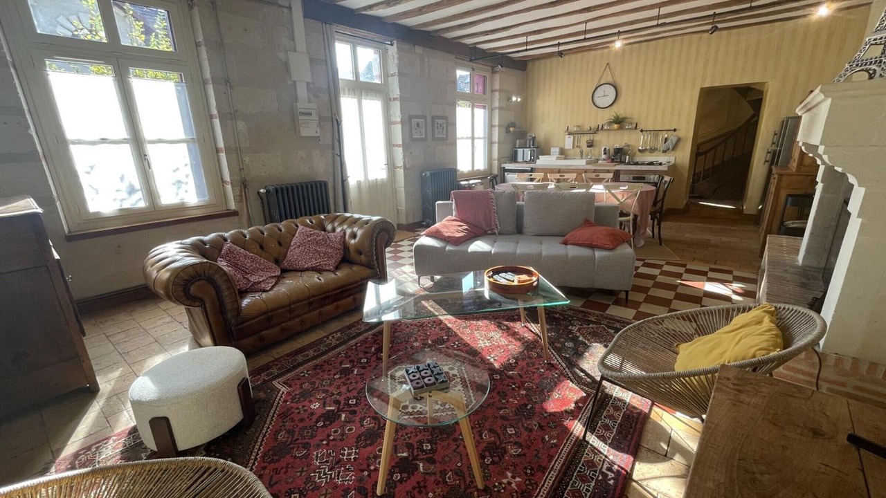 Photo of Livingroom in Ballan-Mire