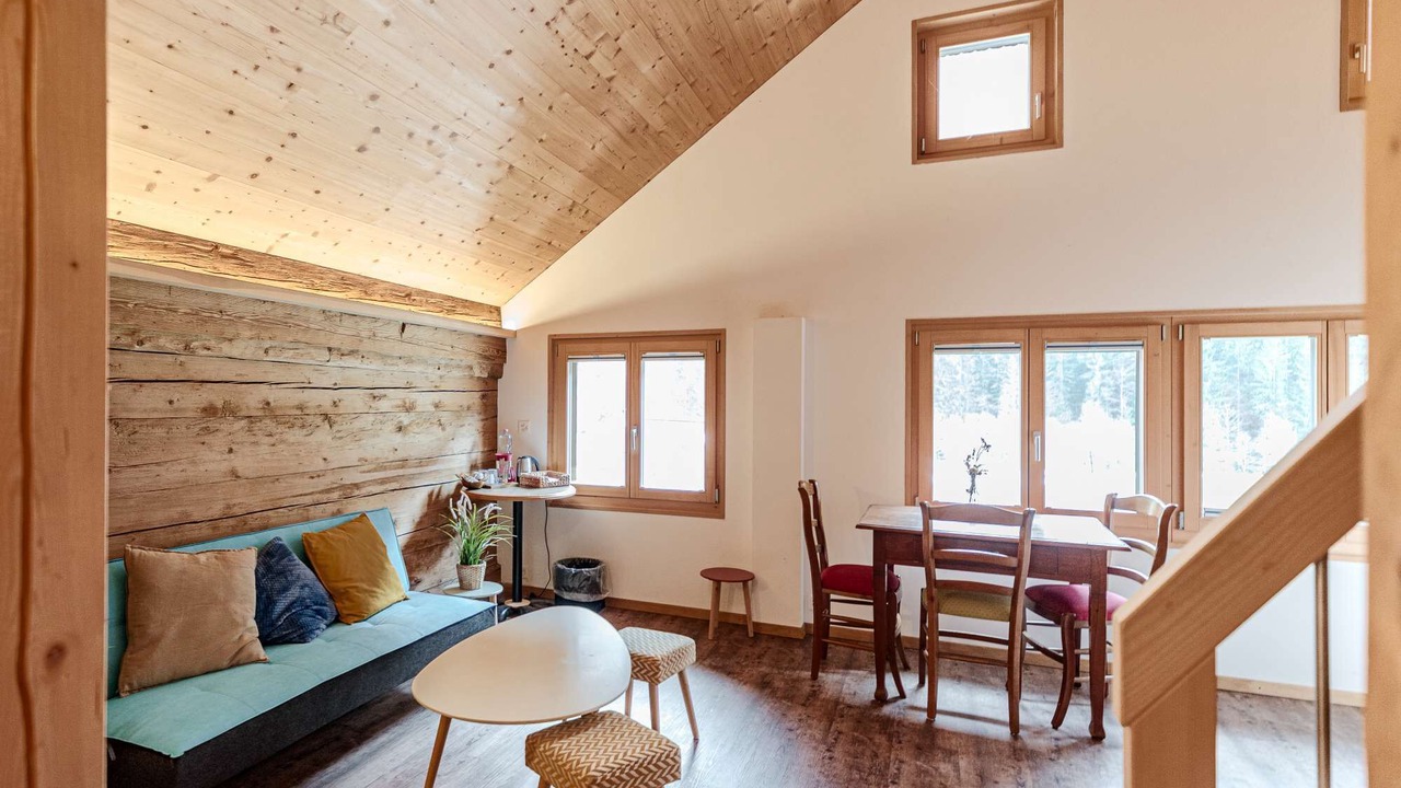 Photo of Others in Jaun