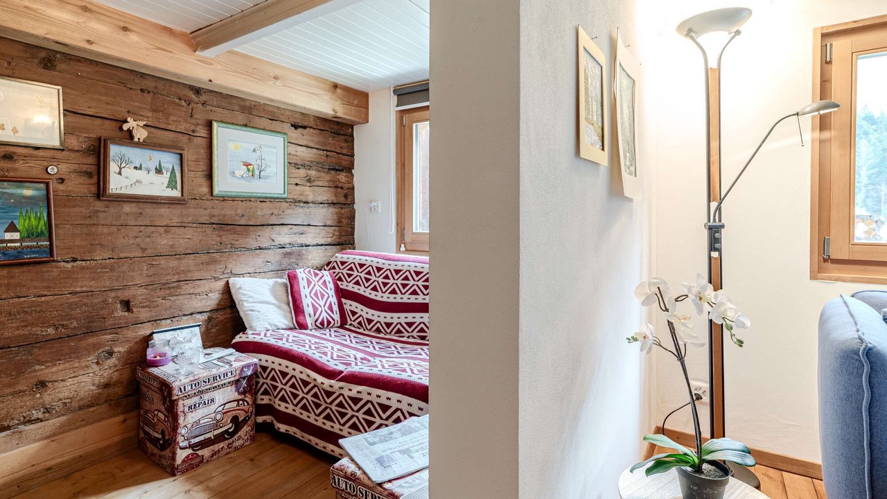 Photo of Others in Jaun