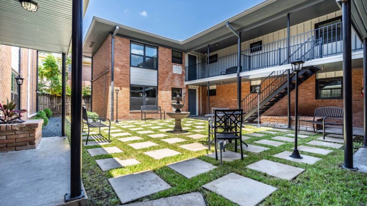 Photo of Outdoor in Neartown