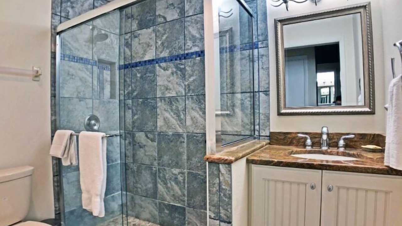 Photo of Bathroom in Neartown
