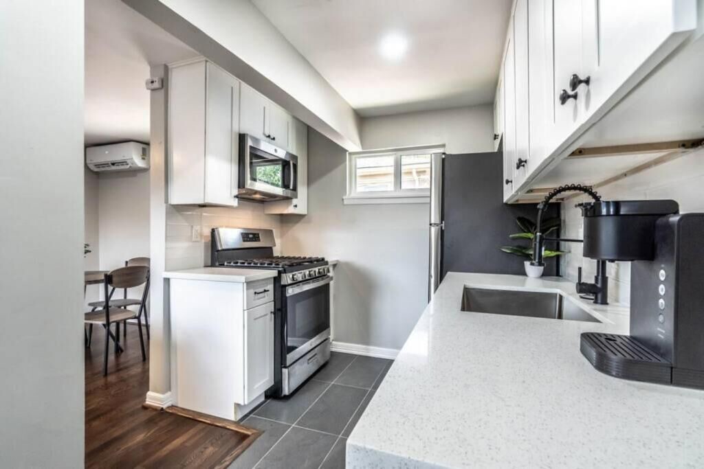 Photo of Kitchen in Neartown