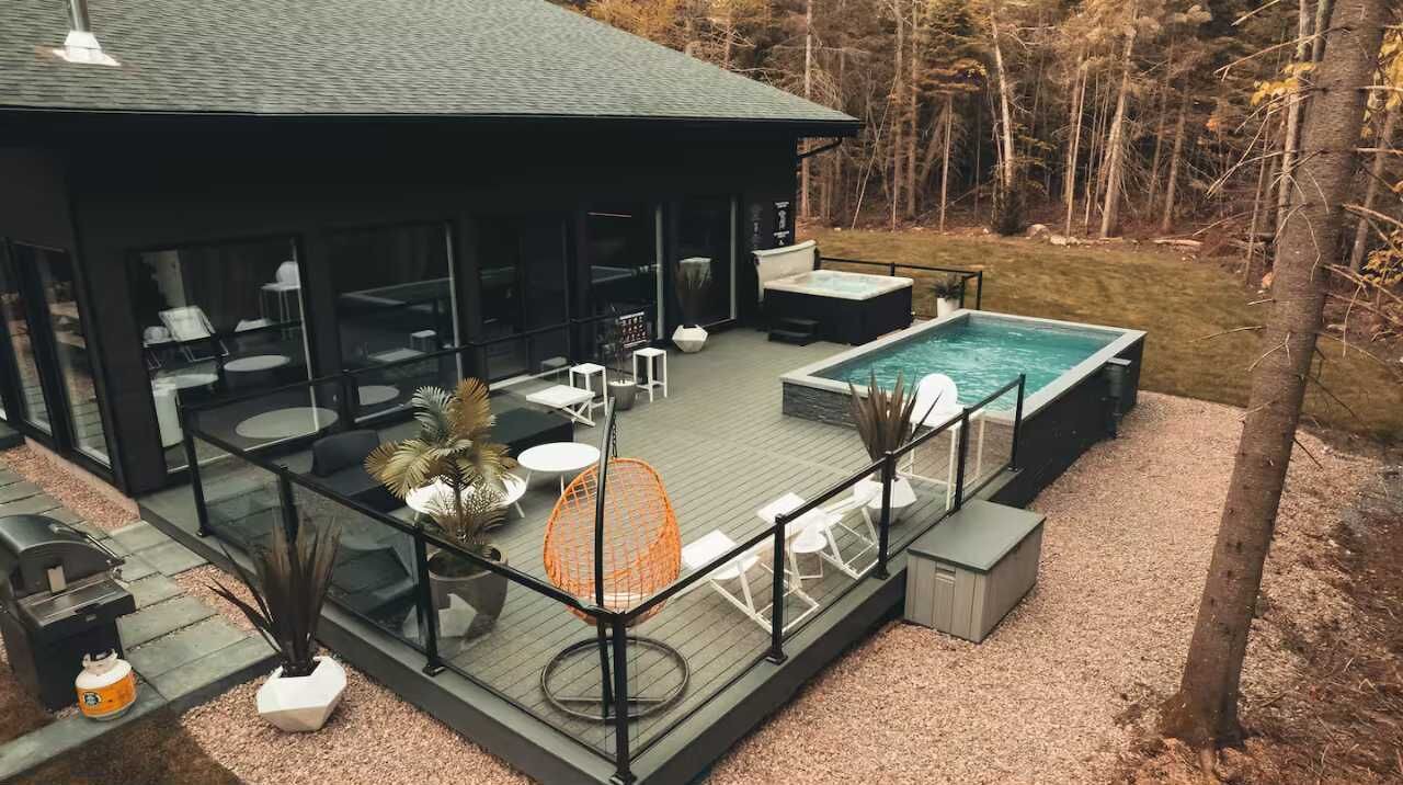 Photo of Patio Balcony in Morin Heights