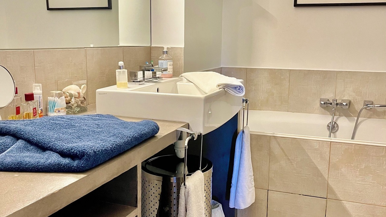 Photo of Bathroom in Neuilly-sur-Seine