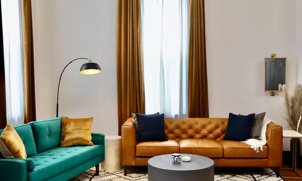 Photo of Livingroom in Burlington