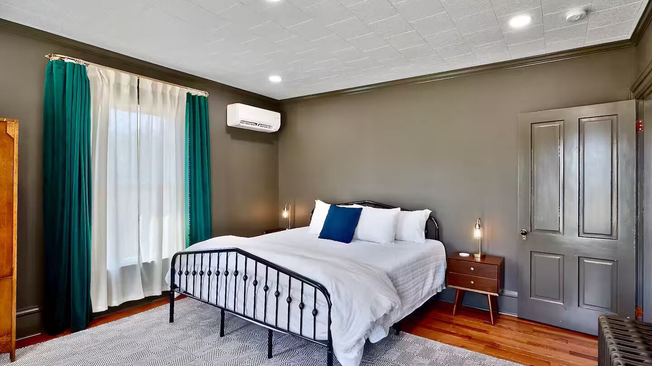 Photo of Bedroom in Burlington