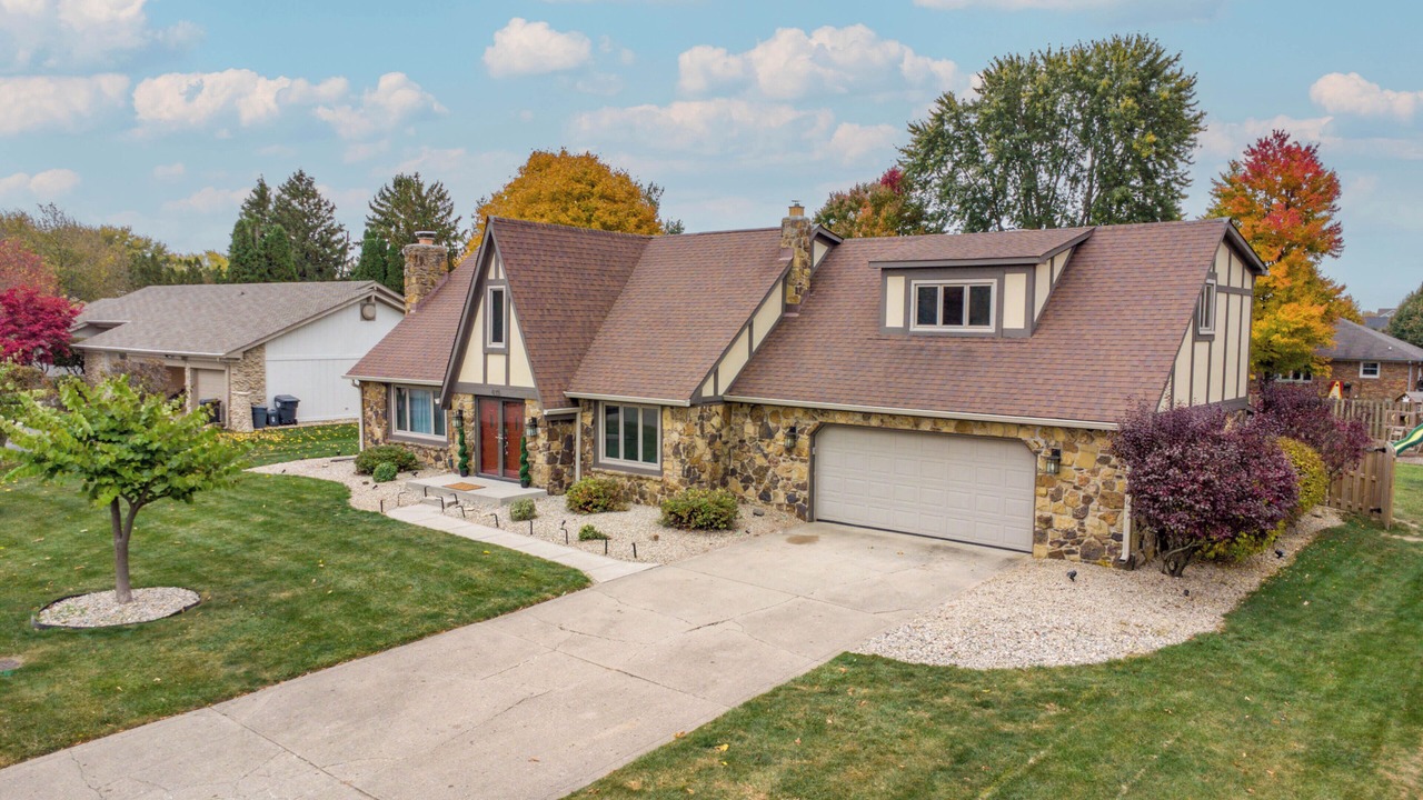 Photo of Outdoor in Greenwood