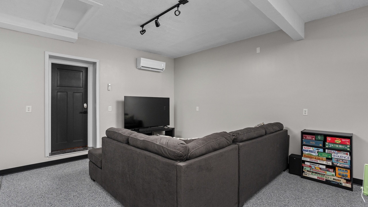 Photo of Livingroom in Greenwood
