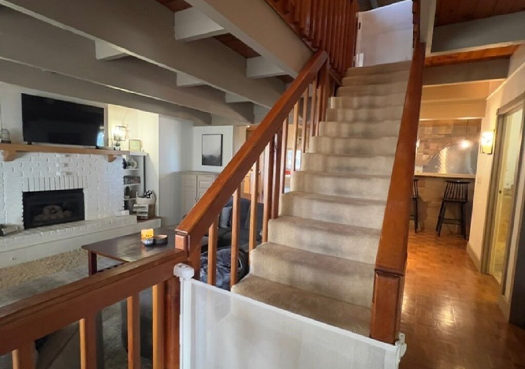 Photo of Livingroom in Running Springs