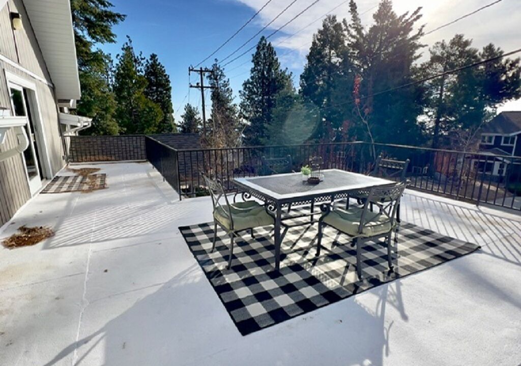 Photo of Outdoor in Running Springs