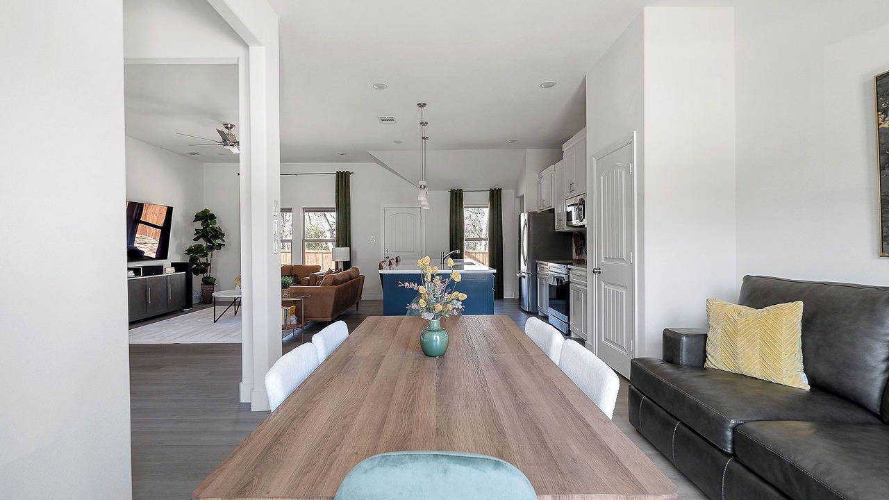Photo of Livingroom in Oak Cliff