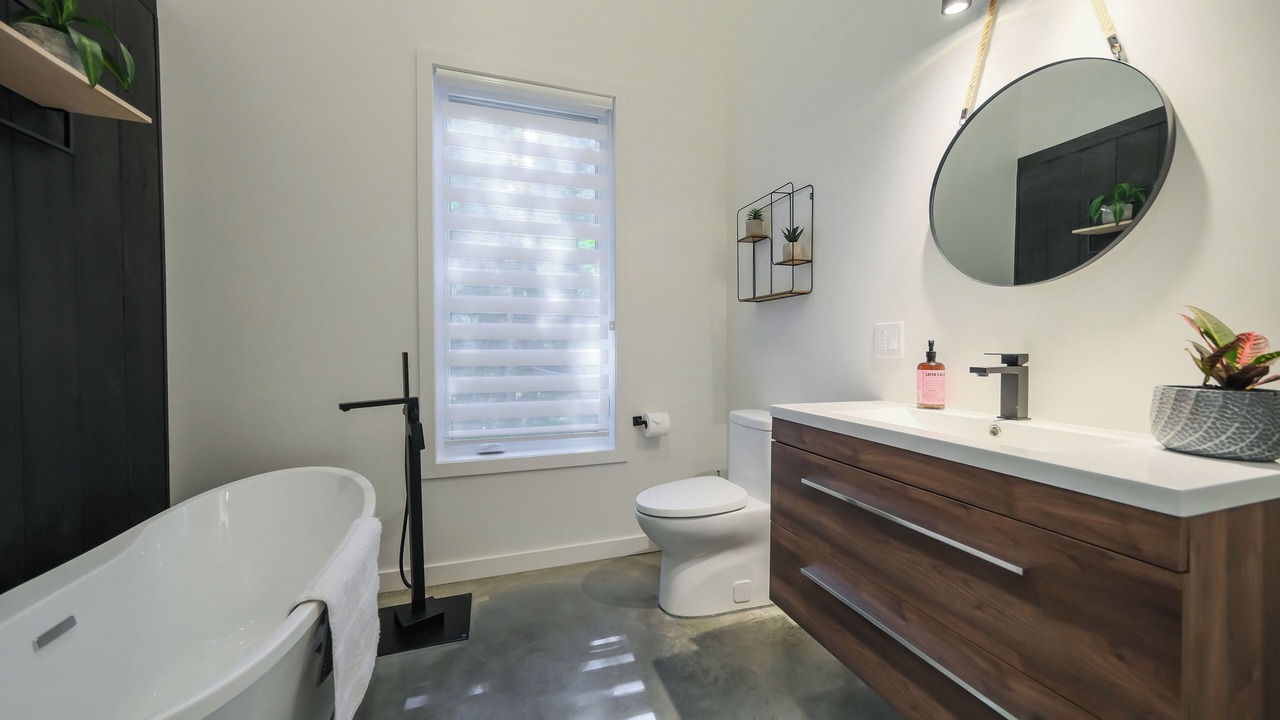 Photo of Bathroom in Notre-Dame-de-la-Merci