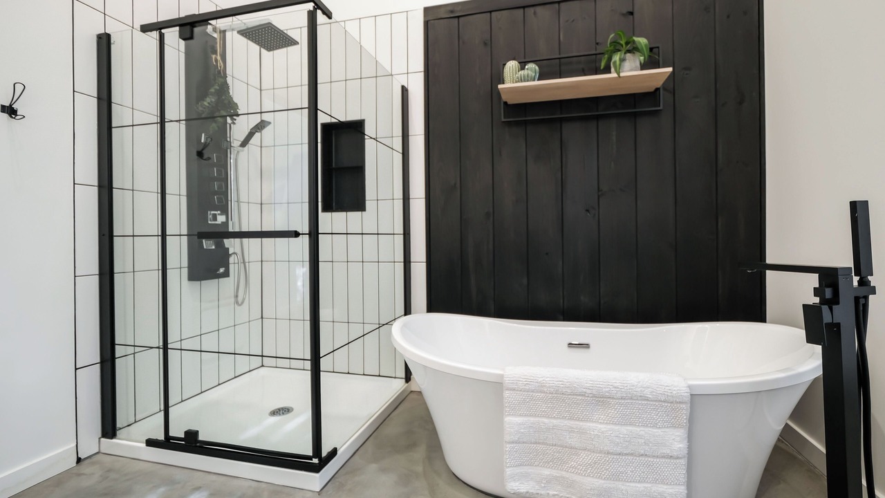 Photo of Bathroom in Notre-Dame-de-la-Merci