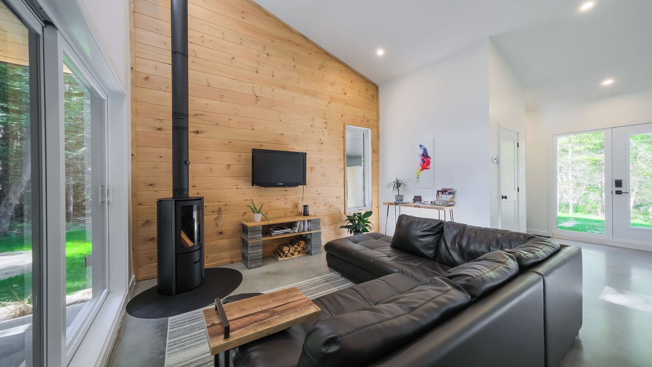 Photo of Livingroom in Notre-Dame-de-la-Merci