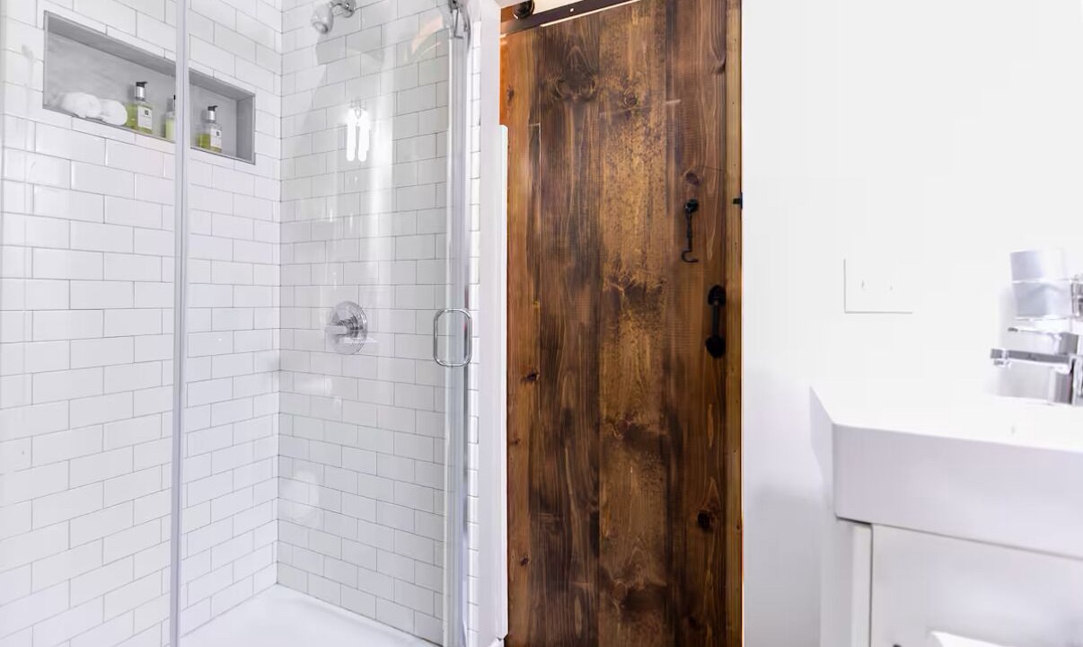 Photo of Bathroom in Diamond Lake