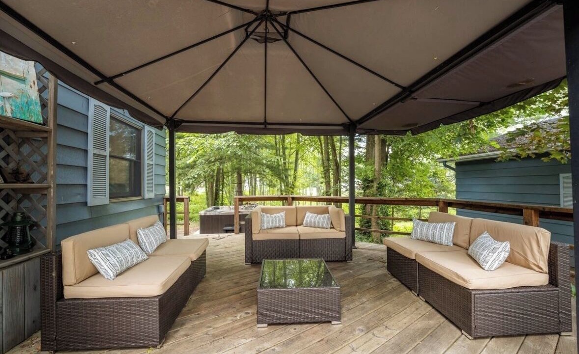 Photo of Patio Balcony in Shelbyville