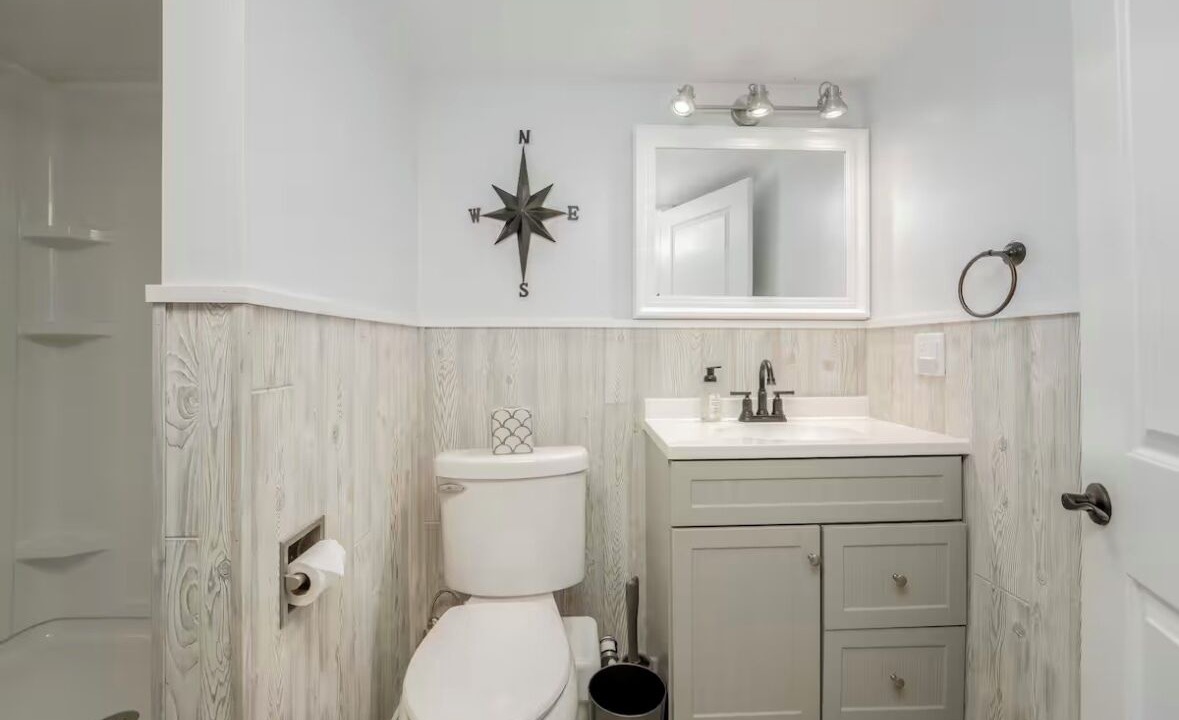 Photo of Bathroom in Shelbyville