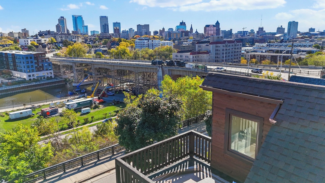 Photo of Outdoor in Milwaukee