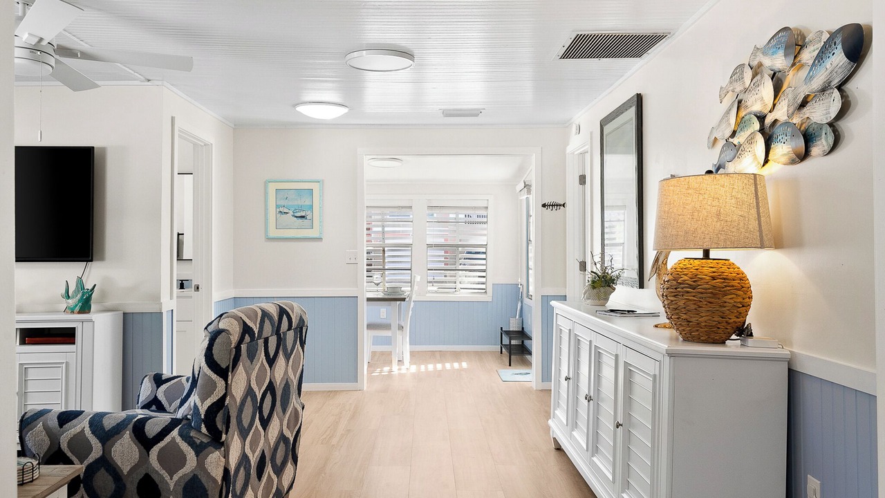 Photo of Livingroom in Bradenton Beach