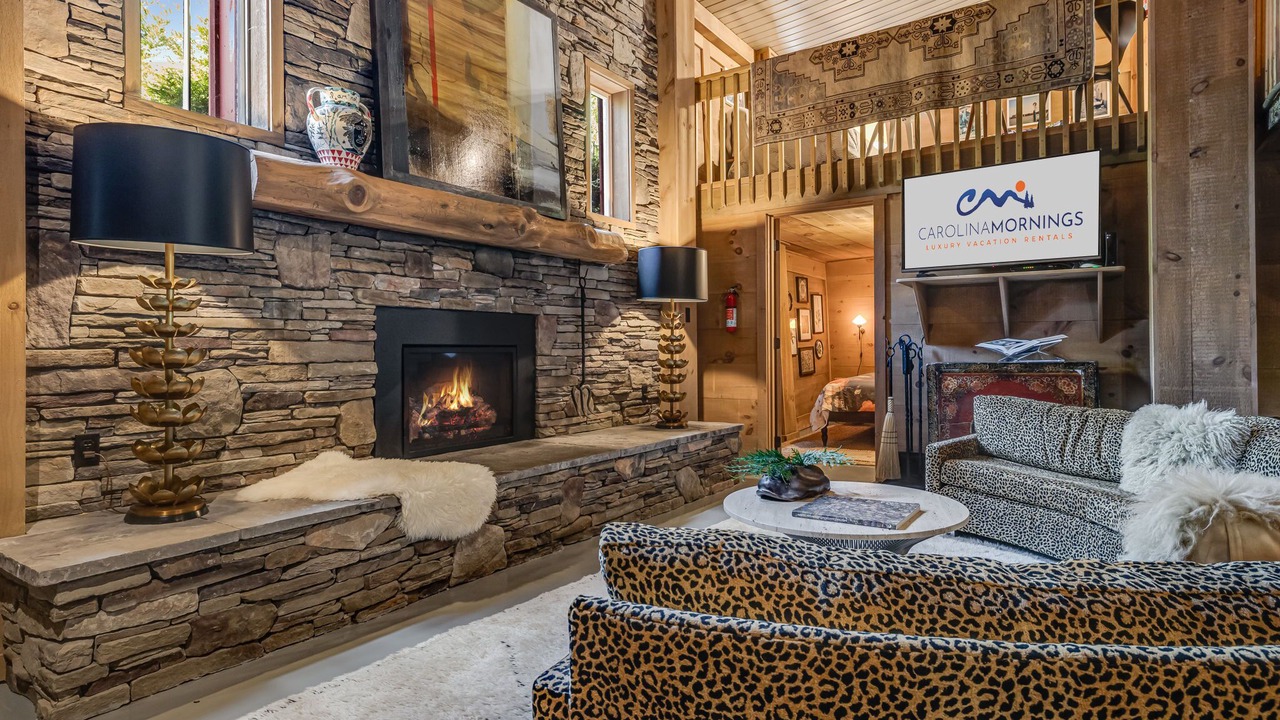 Photo of Livingroom in Weaverville