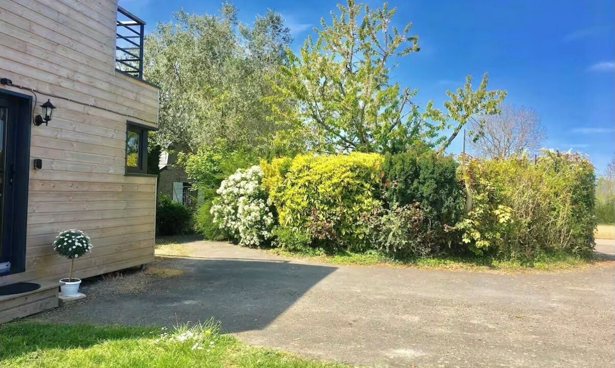 Photo of Outdoor in Bazenville