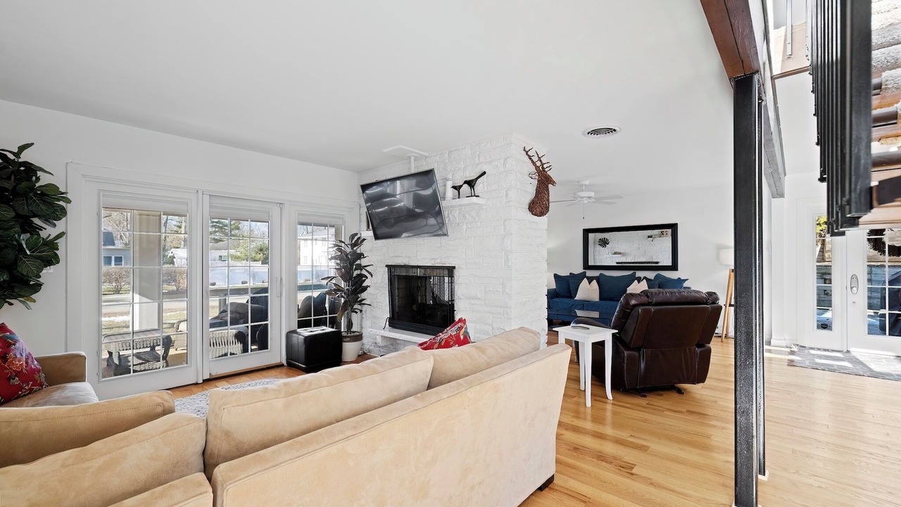 Photo of Bedroom in Grand Beach