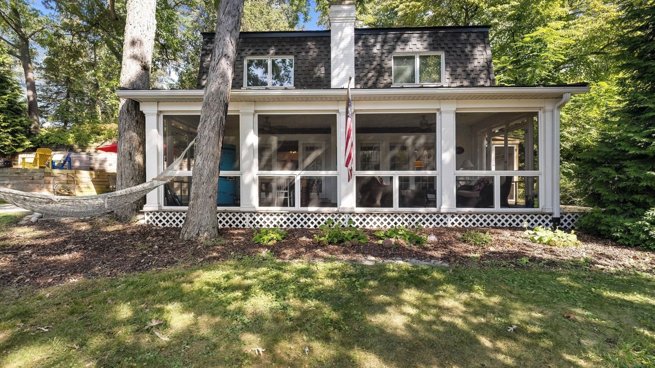 Photo of Outdoor in Grand Beach