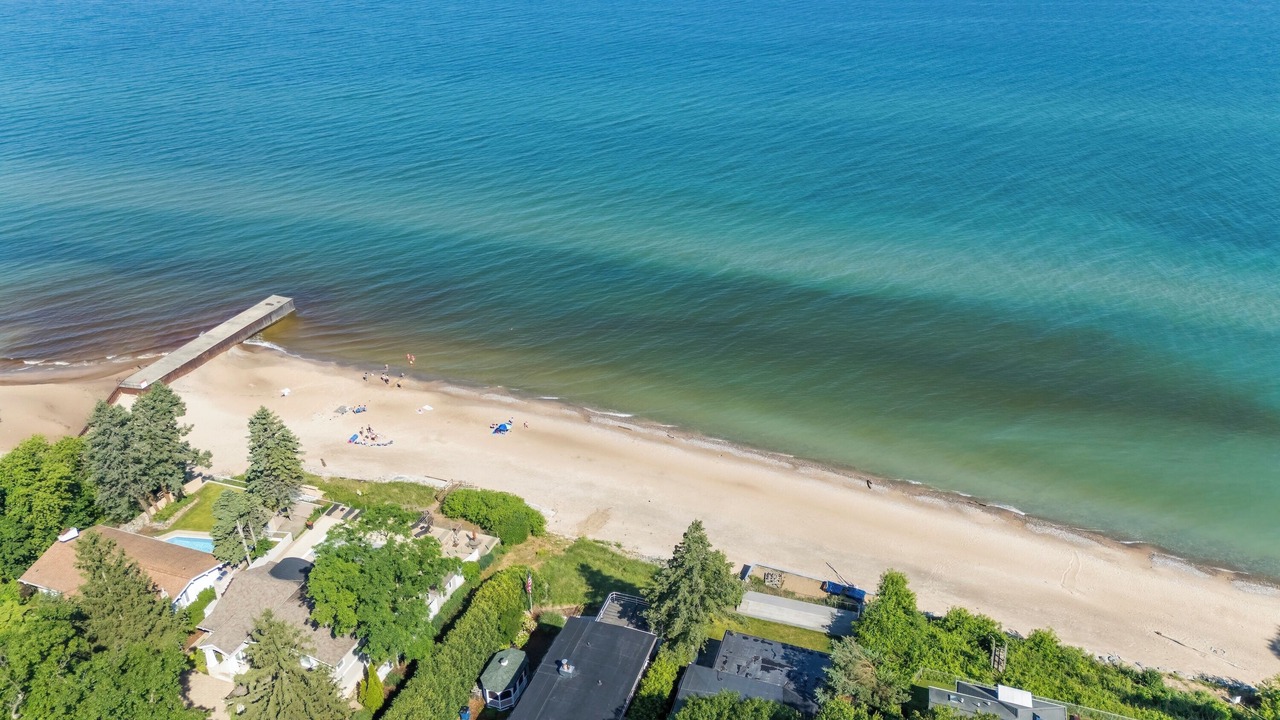 Photo of Others in Grand Beach