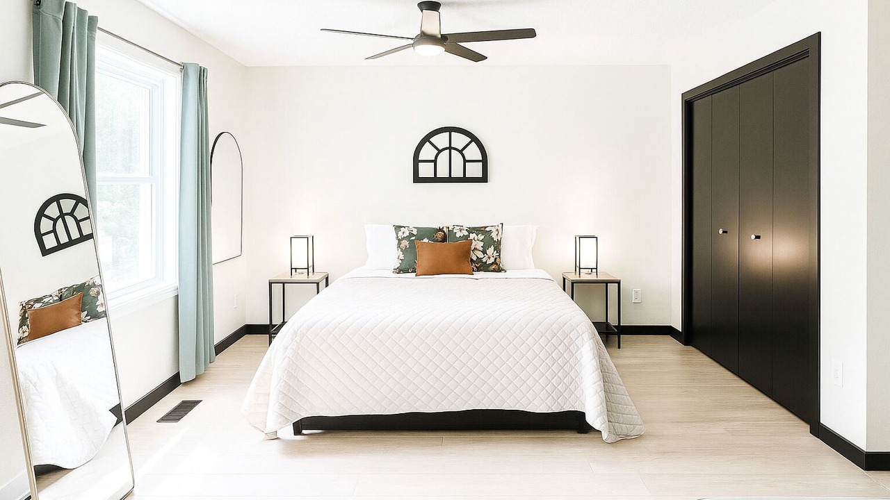 Photo of Bedroom in Lawrence