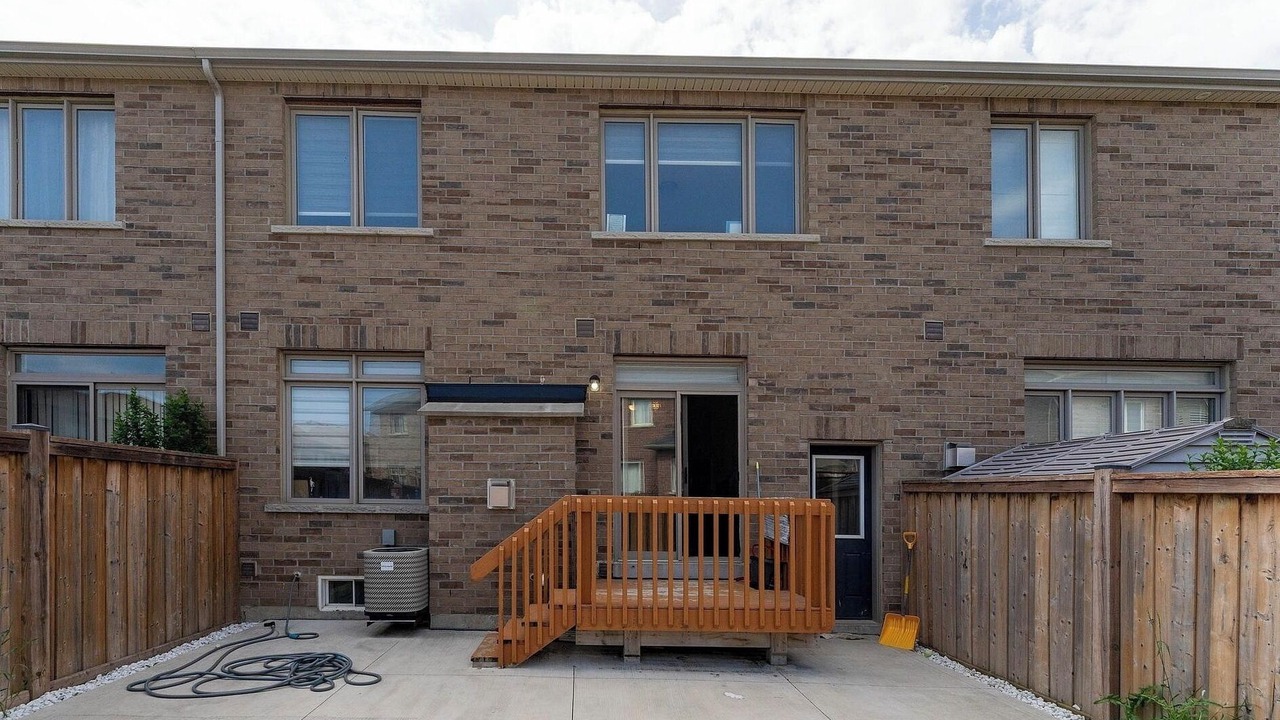 Photo of Outdoor in Brampton