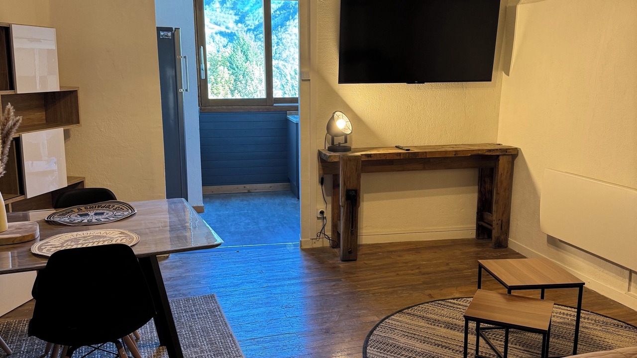 Photo of Livingroom in Veynes