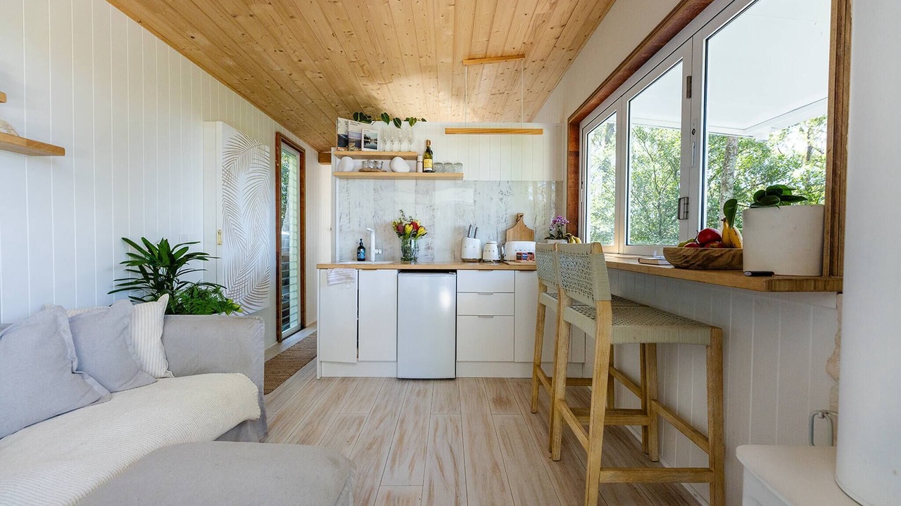 Photo of Livingroom in Foxground