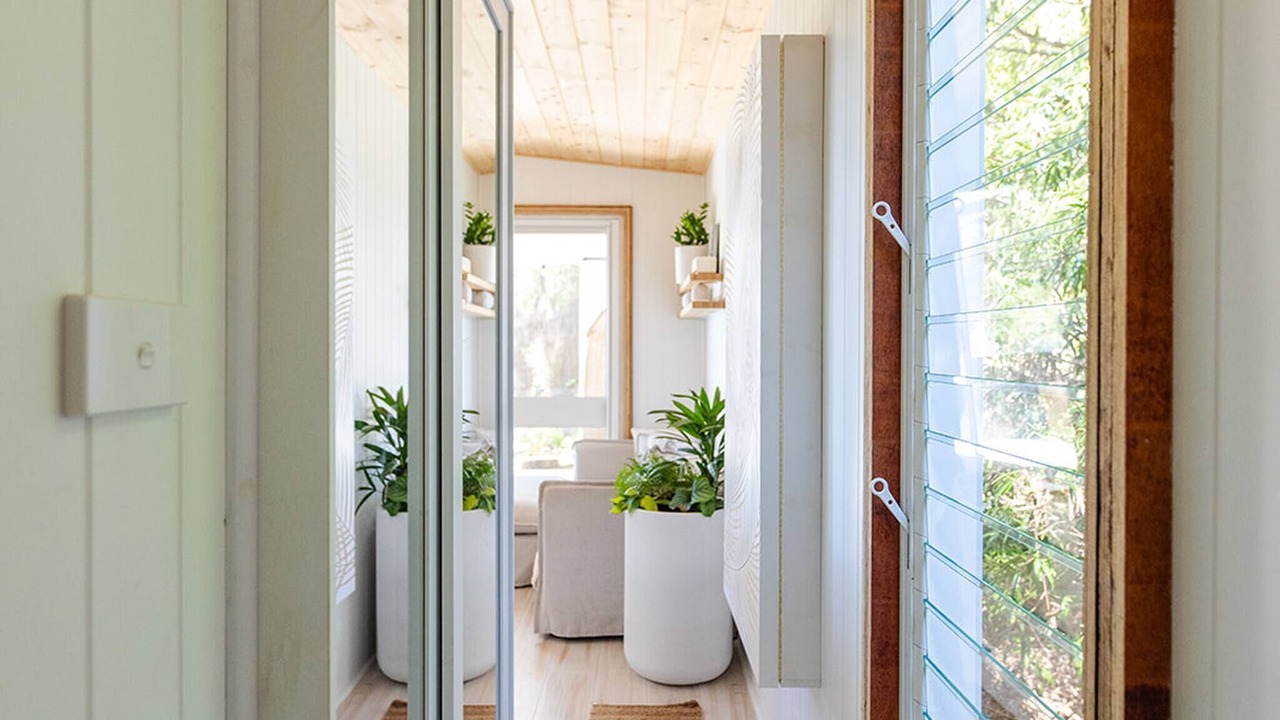 Photo of Others in Foxground